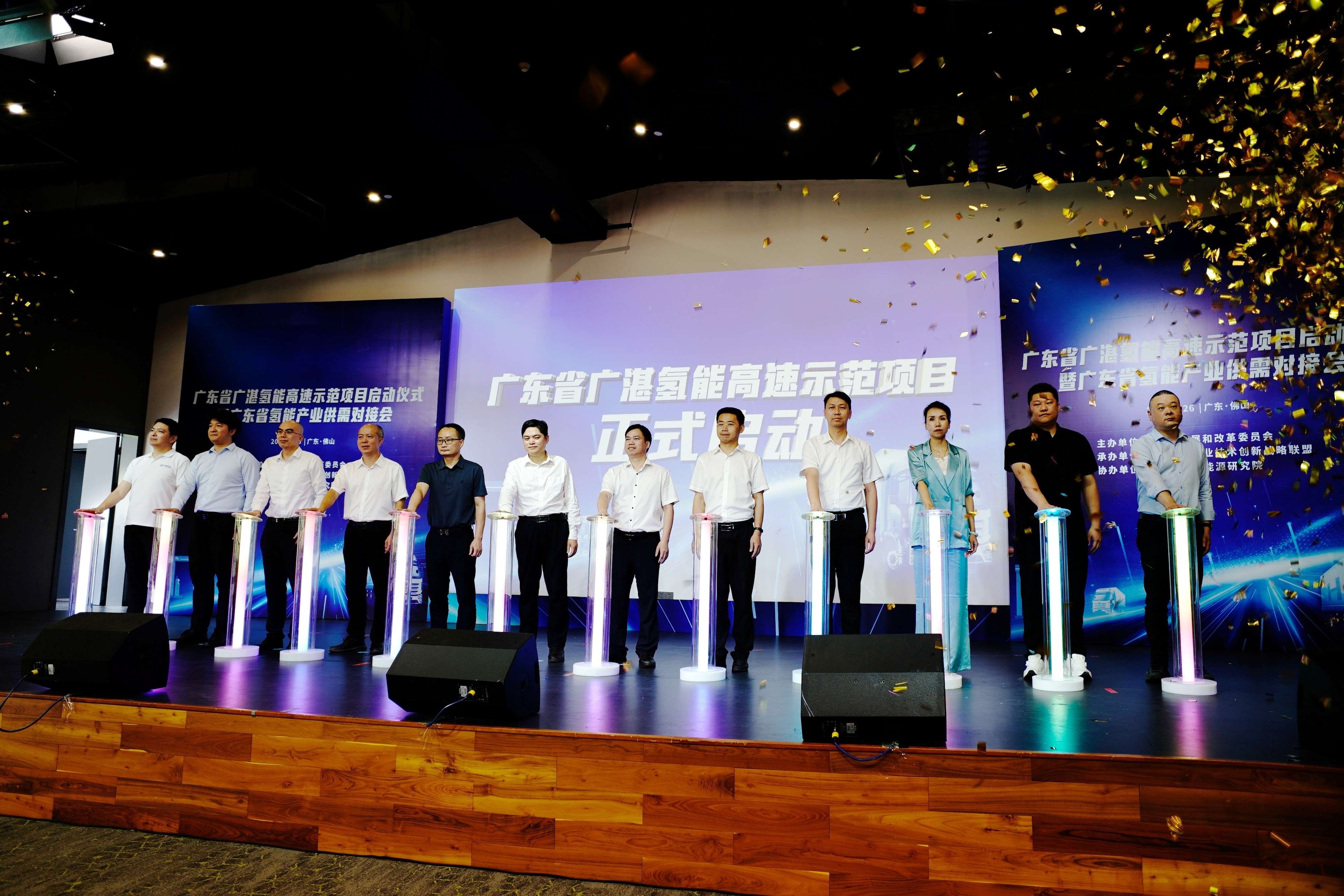 云奔潮涌 氫城合力丨昇輝新能源共建廣湛氫能高速示范項(xiàng)目，共同打造綠色運(yùn)輸新模式